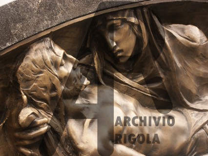 Rigola Scultori Monumenti Funerari Bronzo Deposizione Visi